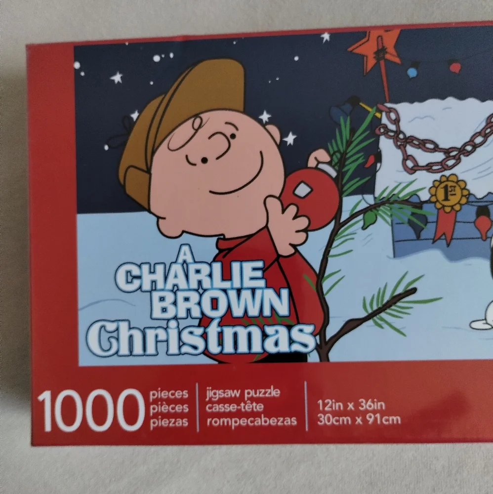 Peanuts Puzzle Charlie Brown Christmas NEW & SEALED Aquarius 1000 Piece